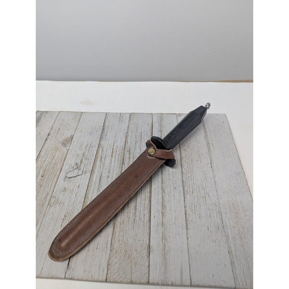 Vintage EZE-LAP Diamond Knife Sharpener Leather Snap Sheath, USA - Picture 1 of 14